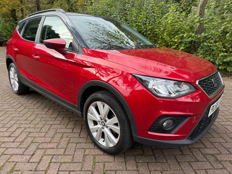 SEAT ARONA